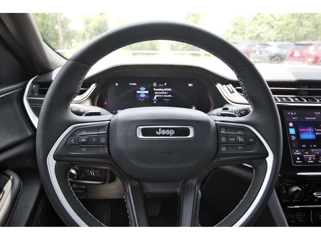 Used 2024 Gray Jeep Altitude X image 15