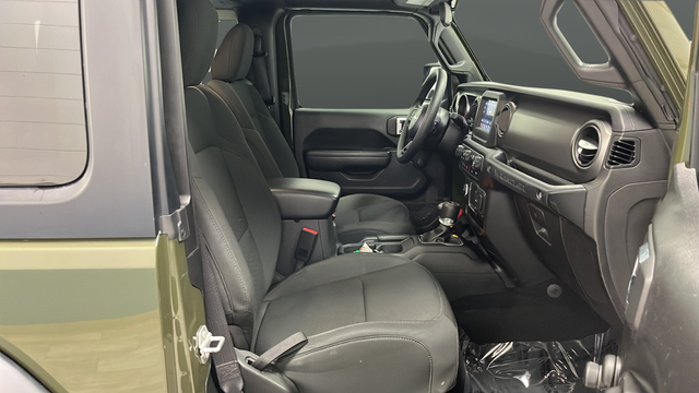 Used 2022 Sarge Green Clearcoat Jeep Sport image 24