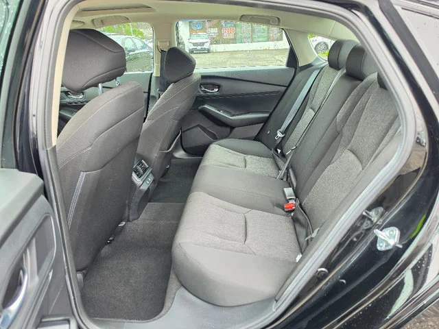 Used 2025 Crystal Black Pearl Honda SE image 23