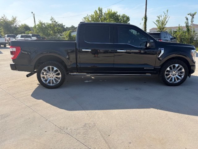 Used 2023 Black Ford Limited image 6