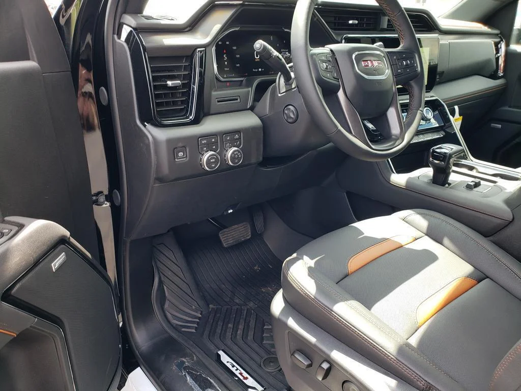 New 2026 Onyx Black GMC AT4 image 10