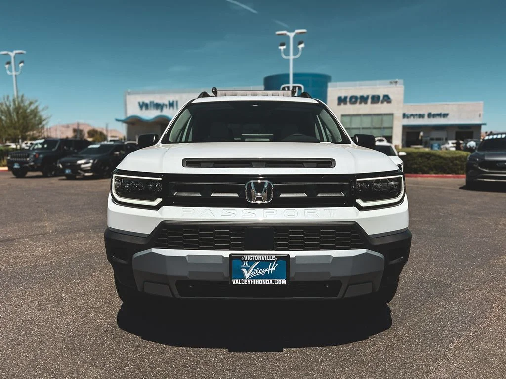 New 2026 Platinum White Pearl Honda RTL Towing image 2