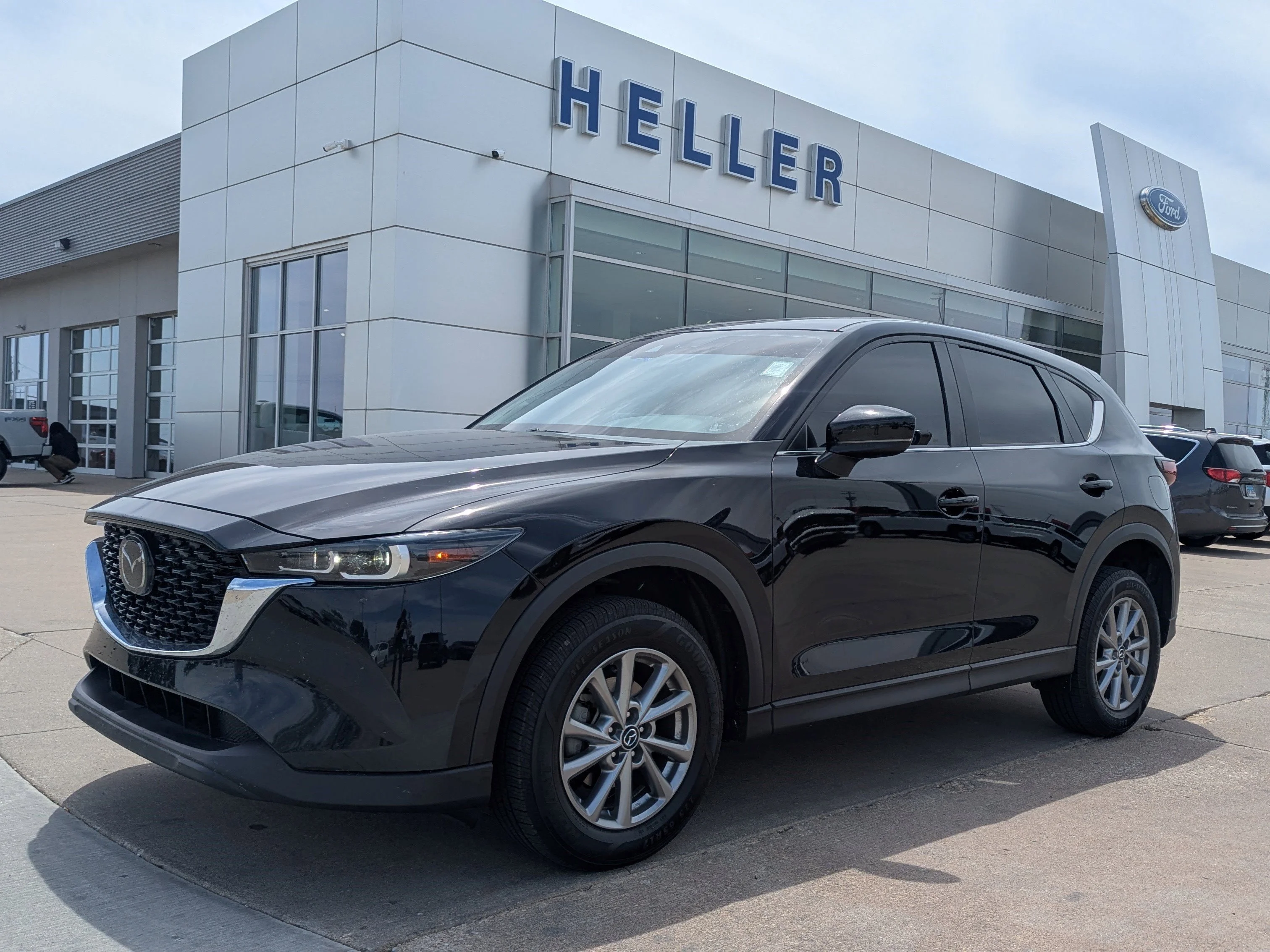 Used 2022 Jet Black Mica Mazda 2.5 S Preferred Package image 3