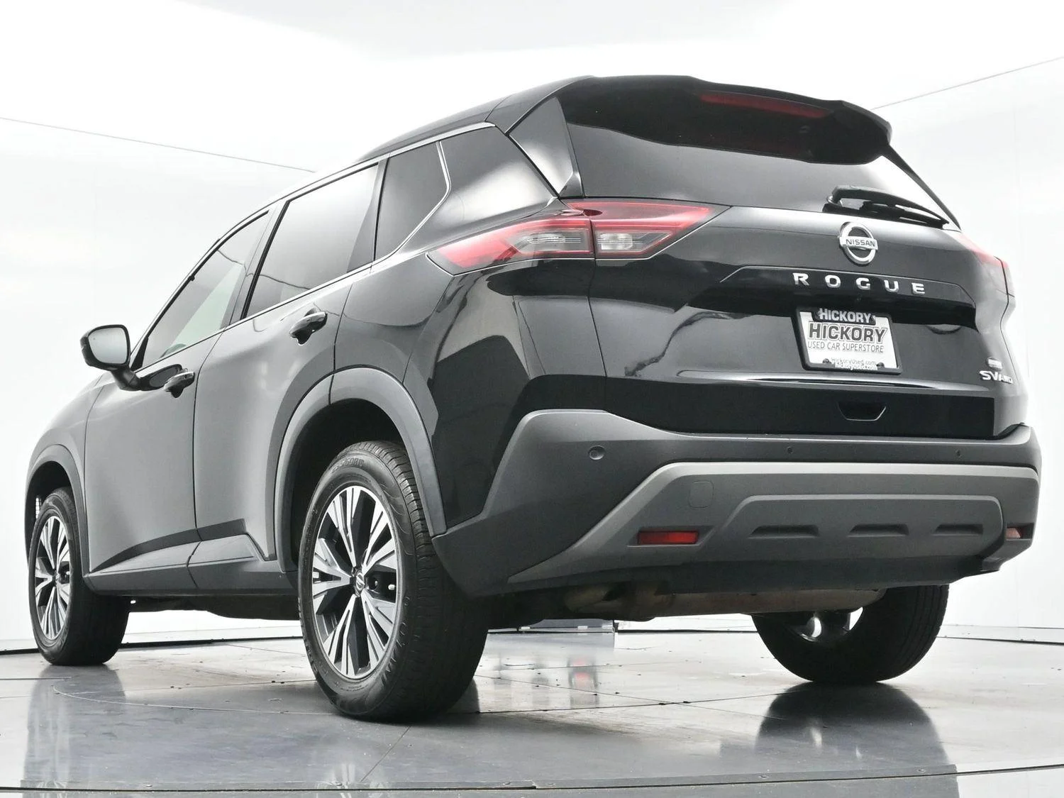 Used 2021 Super Black Nissan SV image 46