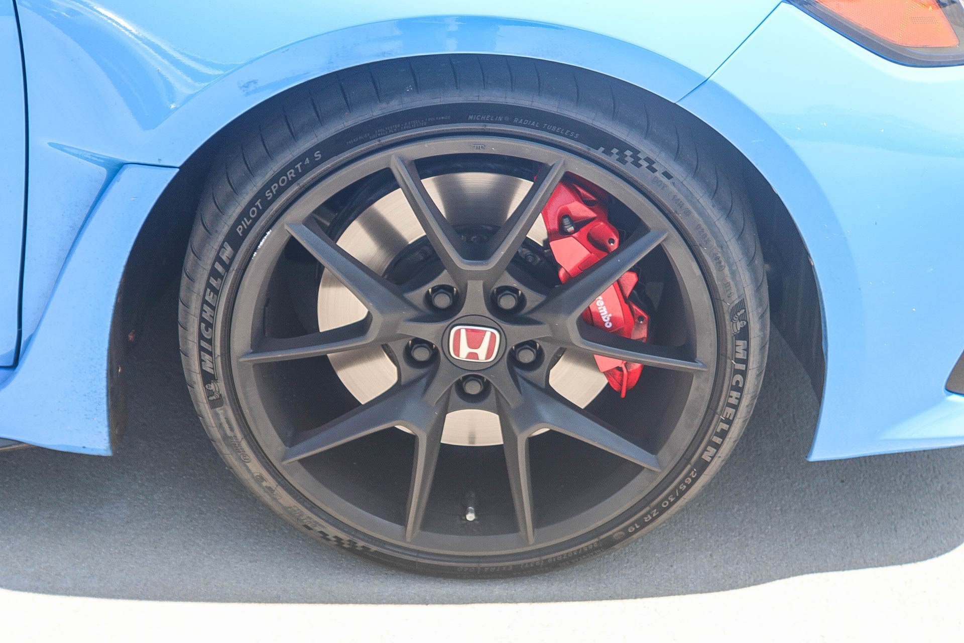Used 2025  Honda  image 15