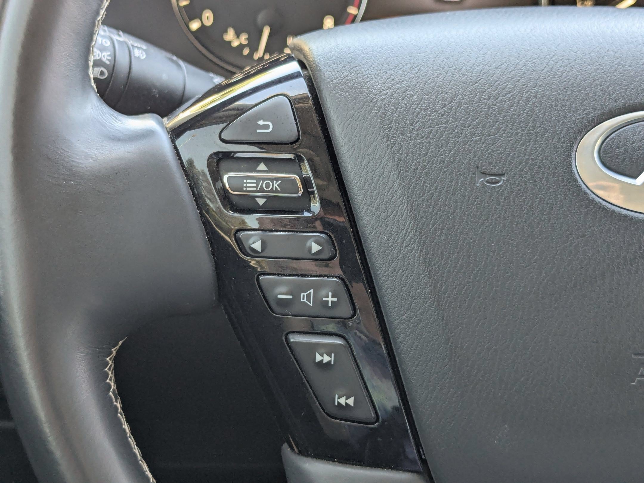 2023 INFINITI QX80 PREMIUM SELECT 4WD - Photo 19