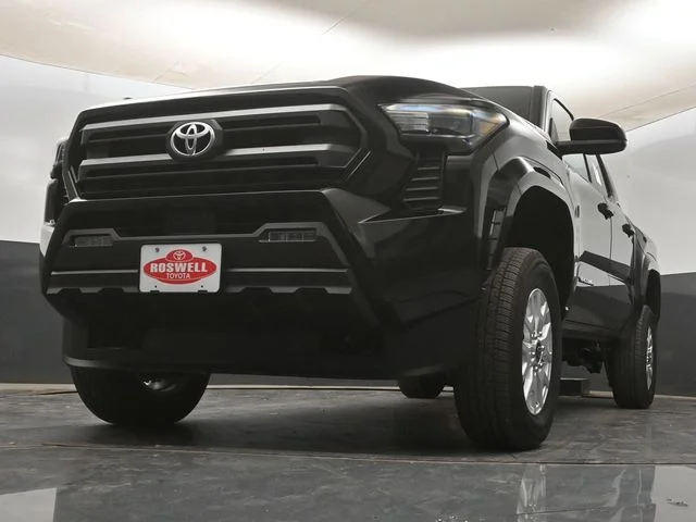 2026 Toyota Tacoma SR5 - Photo 17