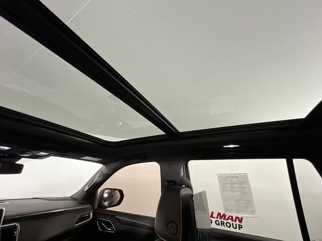 2023 GMC Yukon AT4 - Photo 26