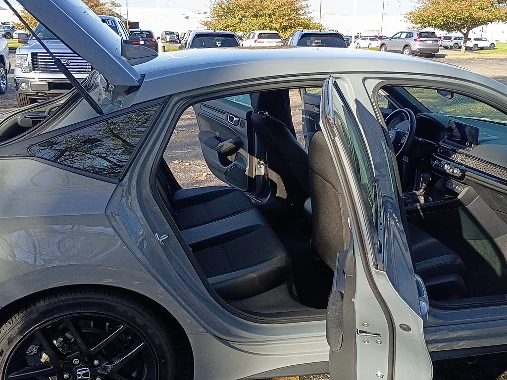 Certified Used 2025 SONIC GRAY Honda Sport image 15