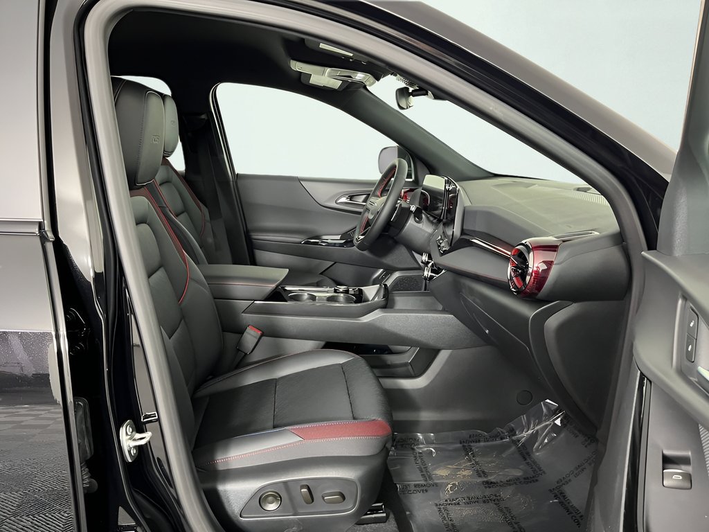 2026 Chevrolet Equinox RS - Photo 12