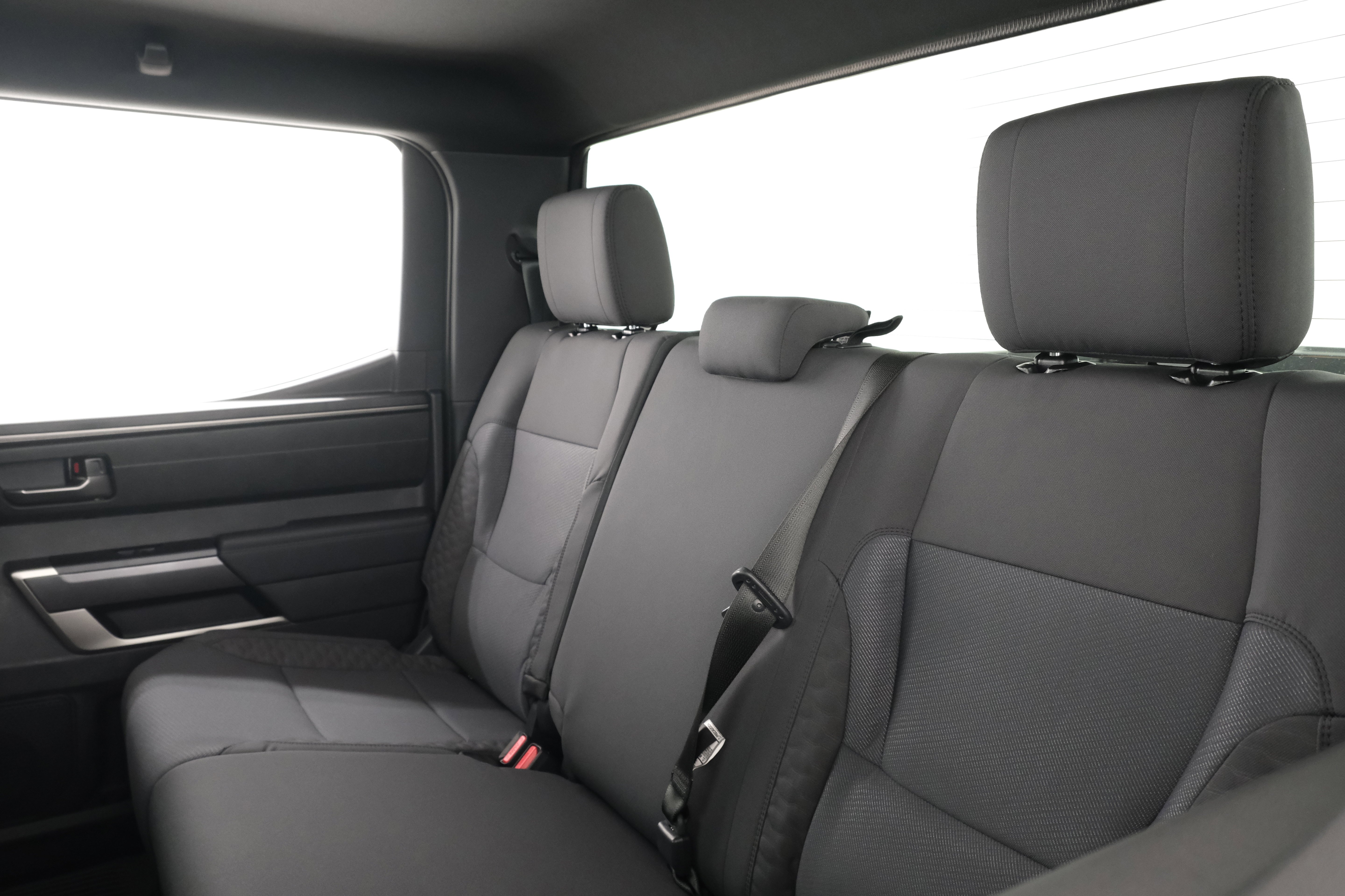 2026 Toyota Tundra SR5 - Photo 33