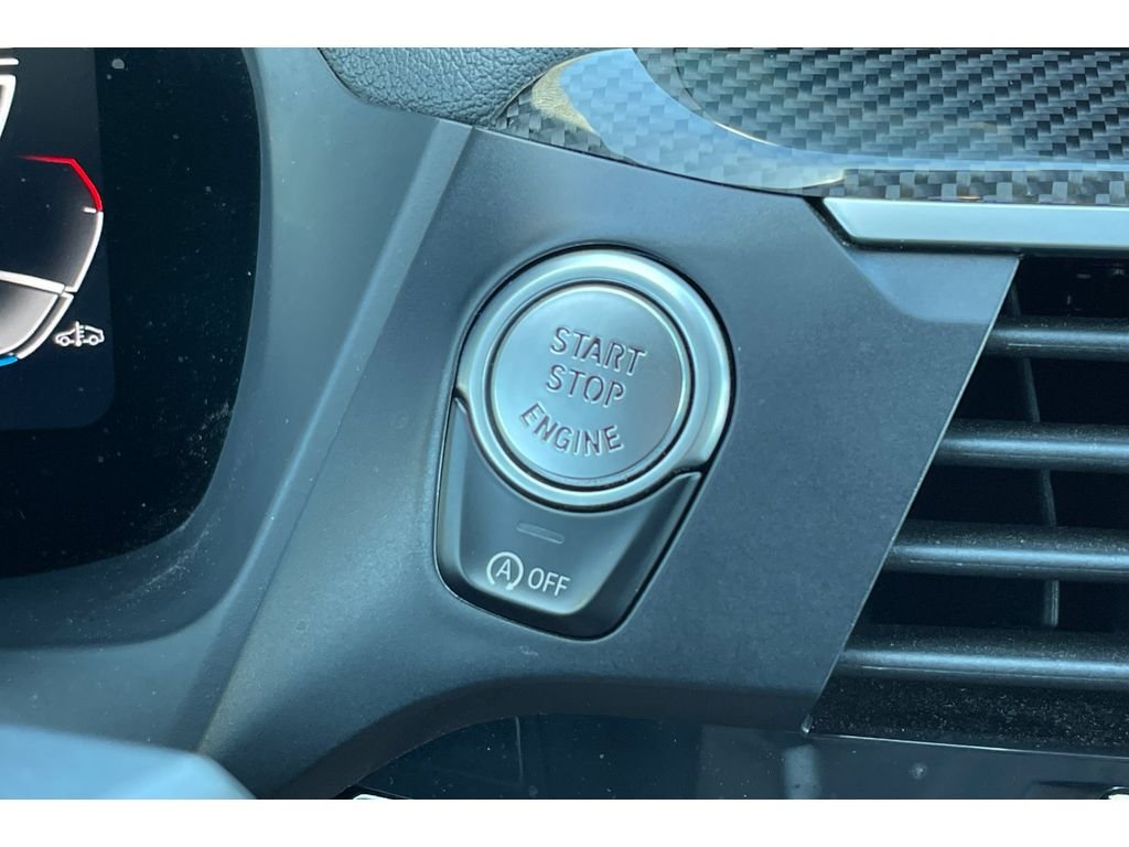 Used 2021 Alpine White BMW M40i image 35