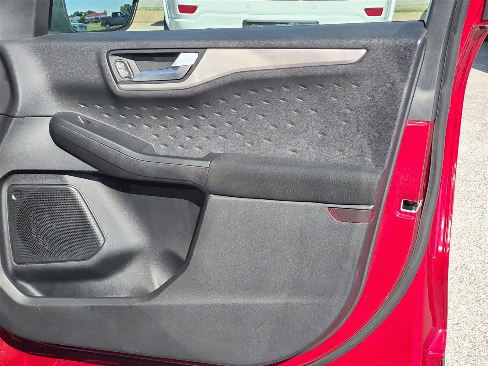 Used 2020 Rapid Red Metallic Tinted Clearcoat Ford SE image 37