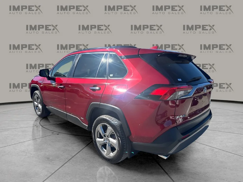 Used 2020 Red Toyota Limited image 3