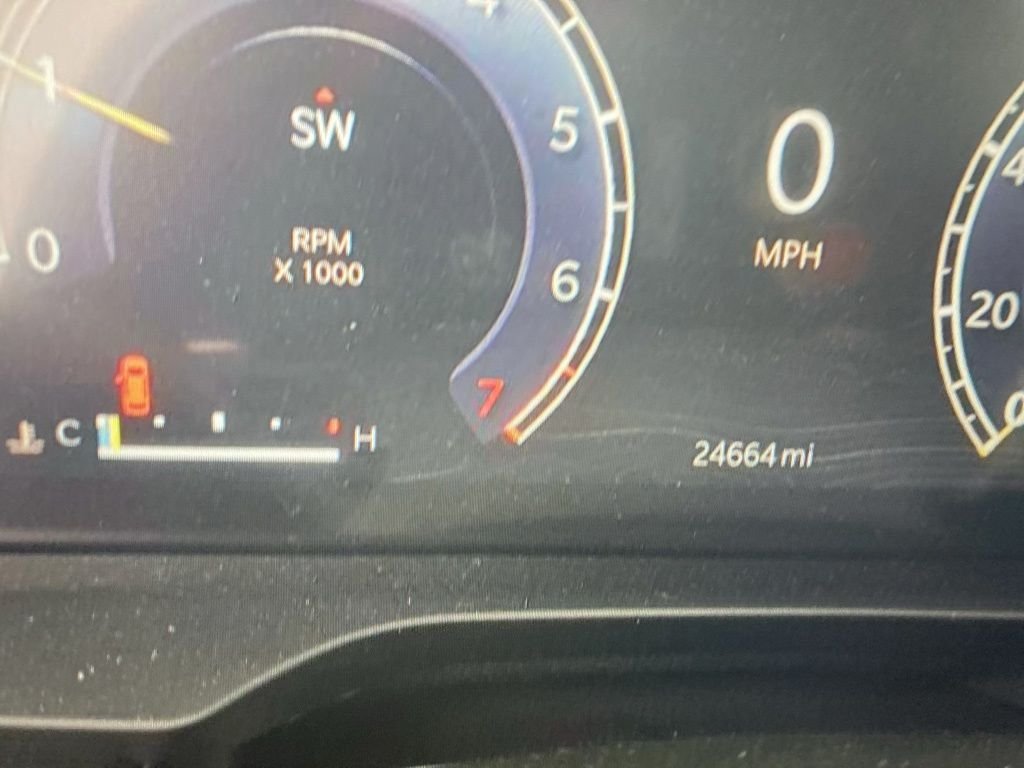 Used 2024 White Jeep Altitude X image 14