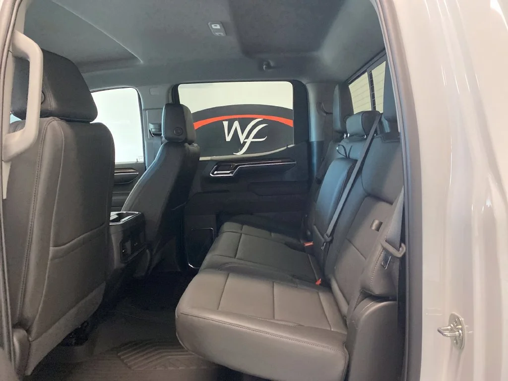 New 2026 Summit White Chevrolet LT Trail Boss image 15