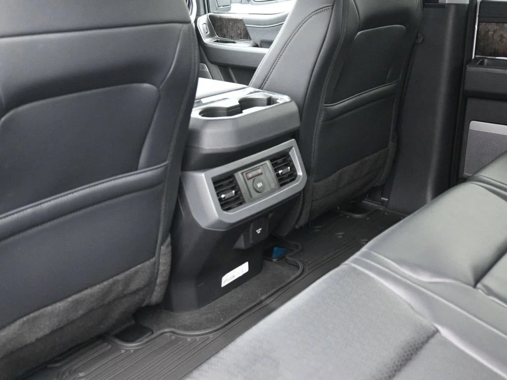 New 2026 Oxford White Ford Lariat image 21