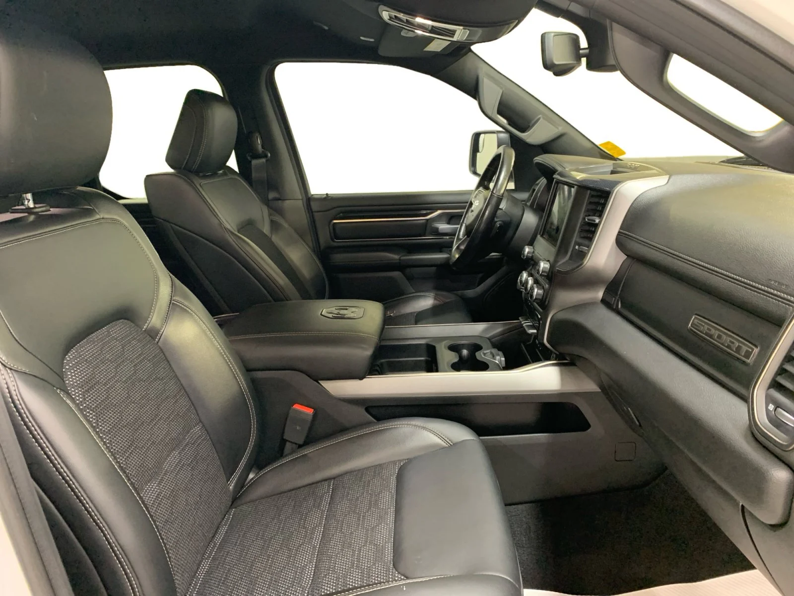 Used 2019 White Ram Sport image 17