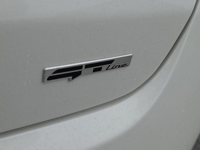 Used 2023 Snow White Pearl Kia GT-Line image 9