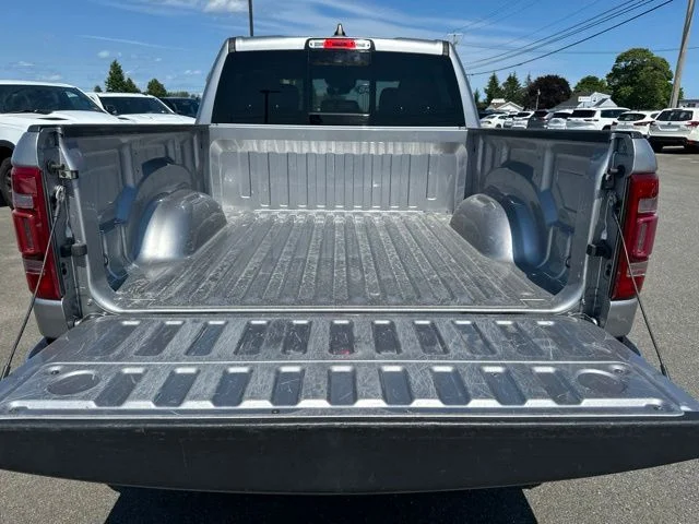 Used 2022 Silver Ram Laramie image 12