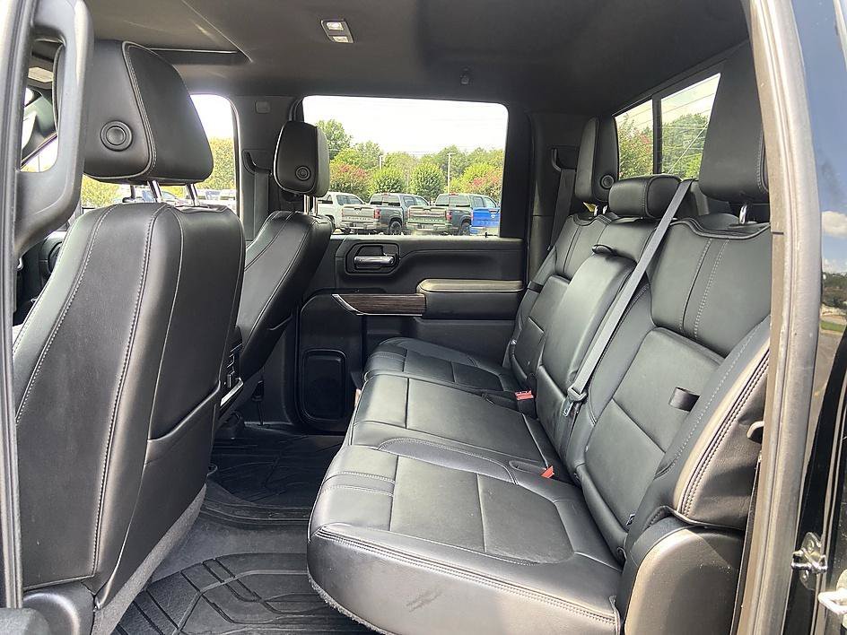 Used 2021 Black Chevrolet High Country image 13