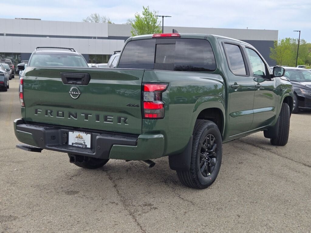 New 2026 Tactical Green Metallic Nissan Crew Cab SV image 10