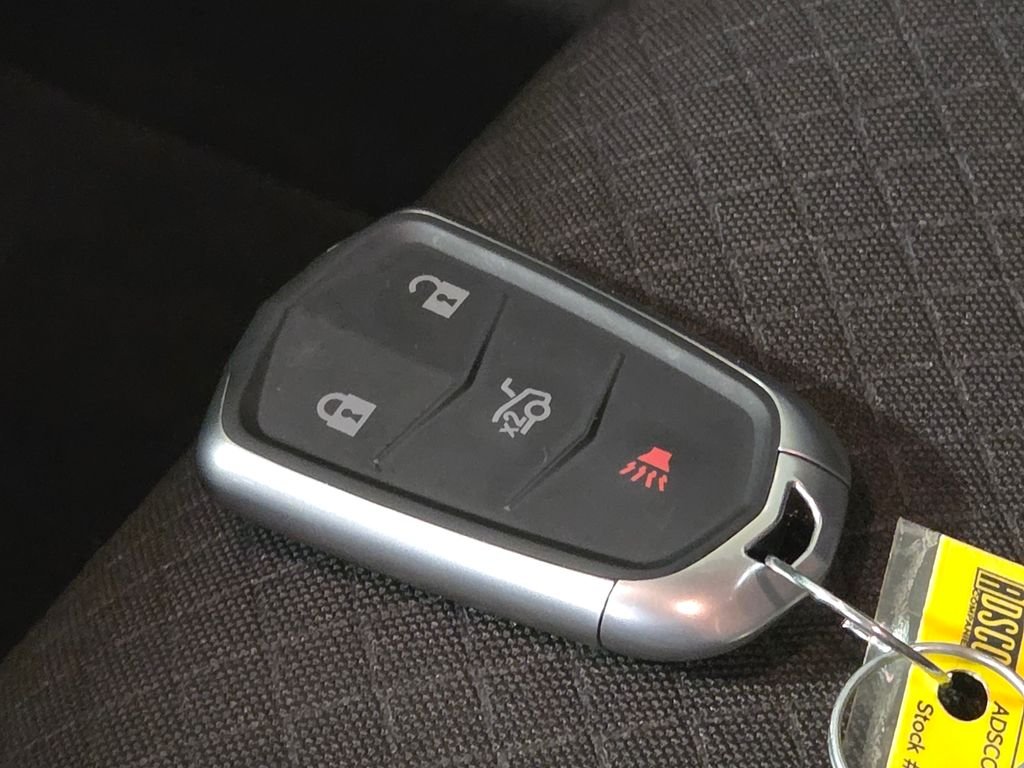 Used 2019 White Buick Preferred image 37