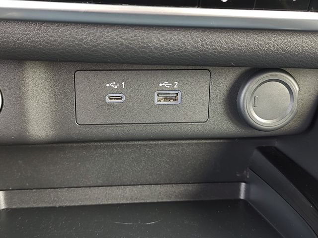 2021 Nissan Rogue SV - Photo 17