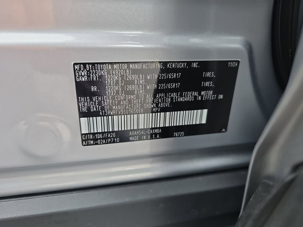 Certified Used 2025 Silver Toyota XLE image 37