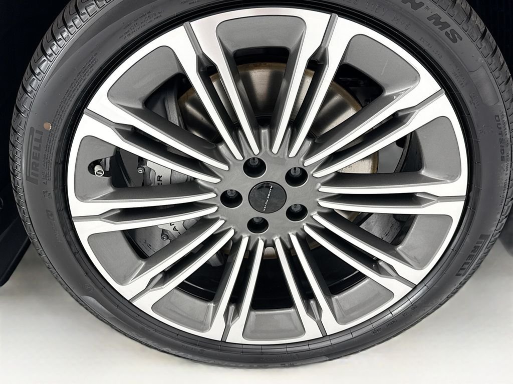 New 2026 Varesine Blue Land Rover Dynamic SE image 31