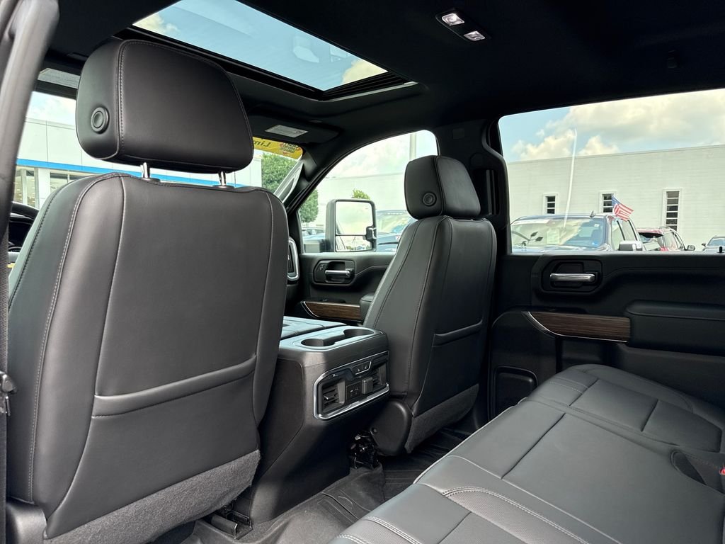 Used 2022 Silver Chevrolet High Country image 20