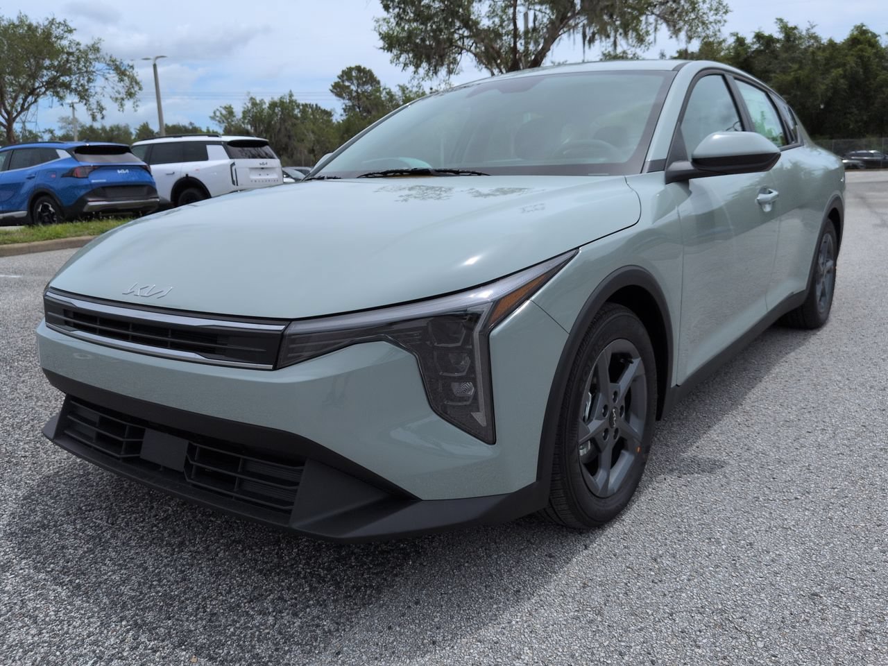 New 2026 Morning Haze Kia LXS image 9