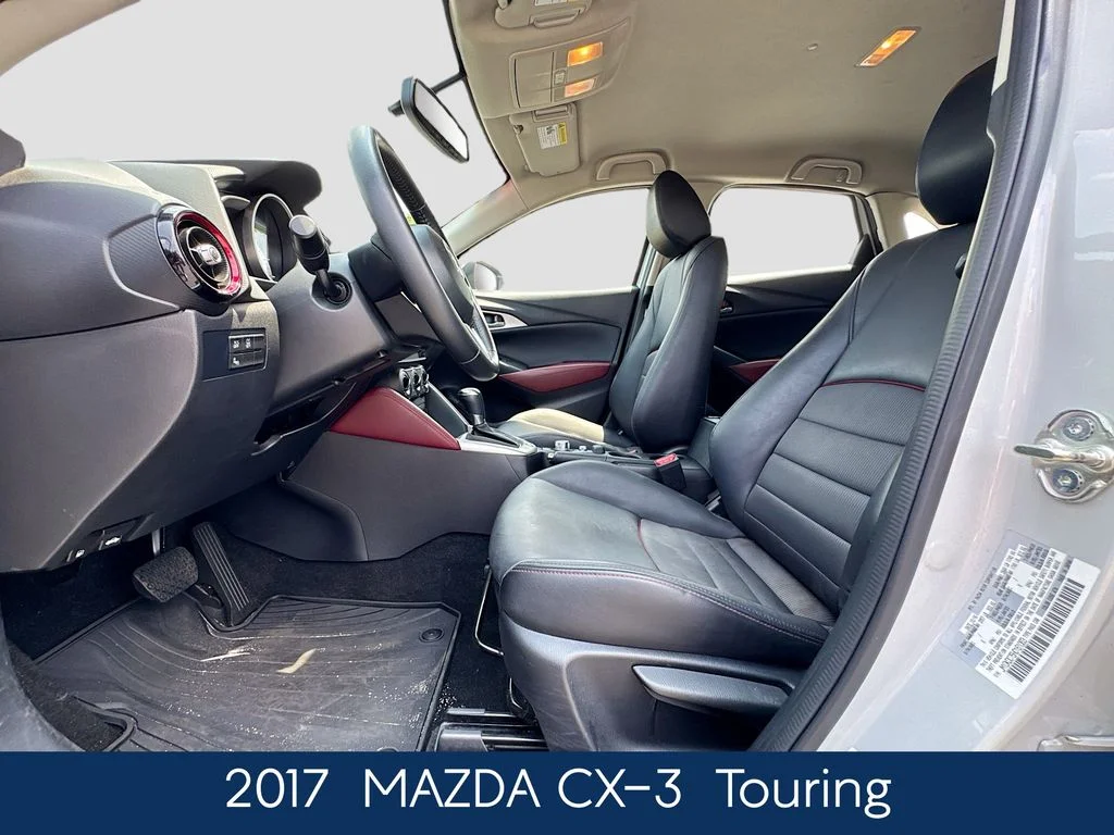 Used 2017 White Mazda Touring image 24
