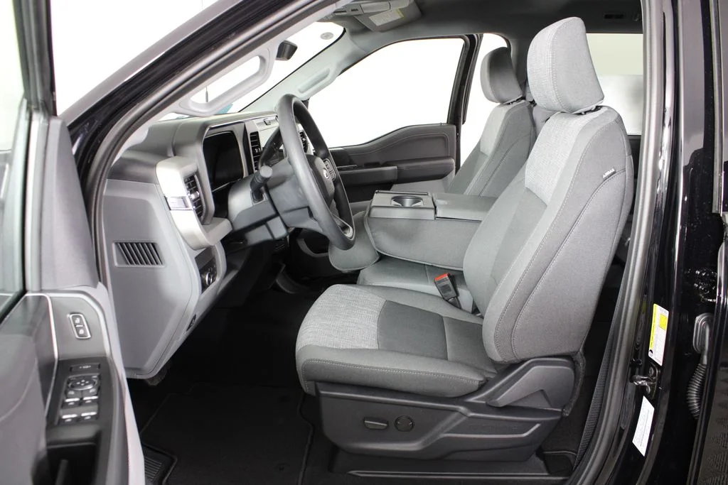 New 2026 Black Ford XLT image 22