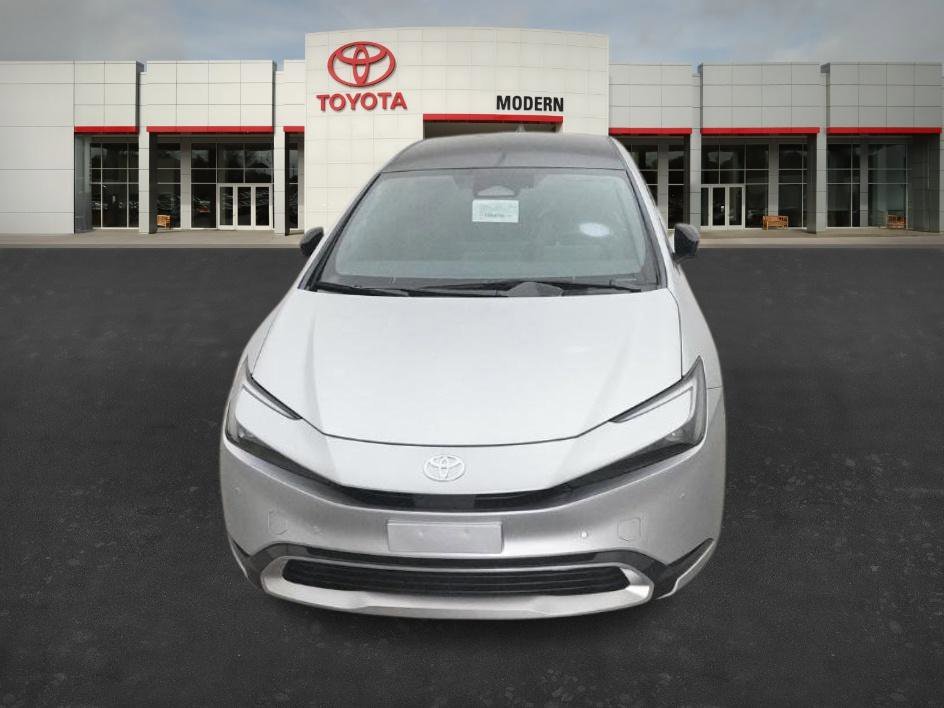 New 2026 Cutting Edge Toyota XSE Premium image 2