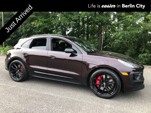 2023 Porsche Macan GTS's photo
