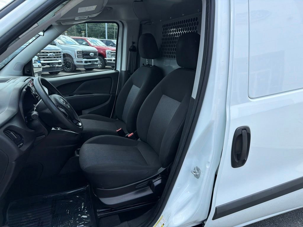 Used 2022 Bright White Ram Base image 10