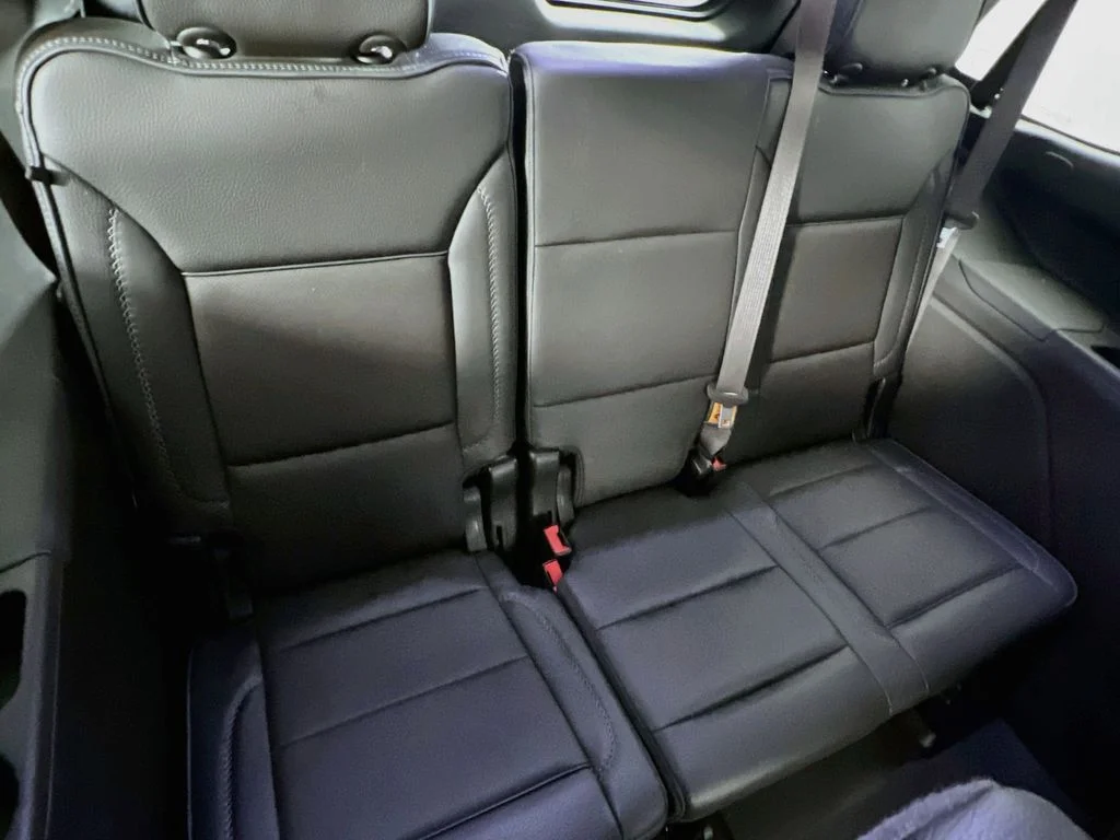 Used 2023 White GMC Denali image 29