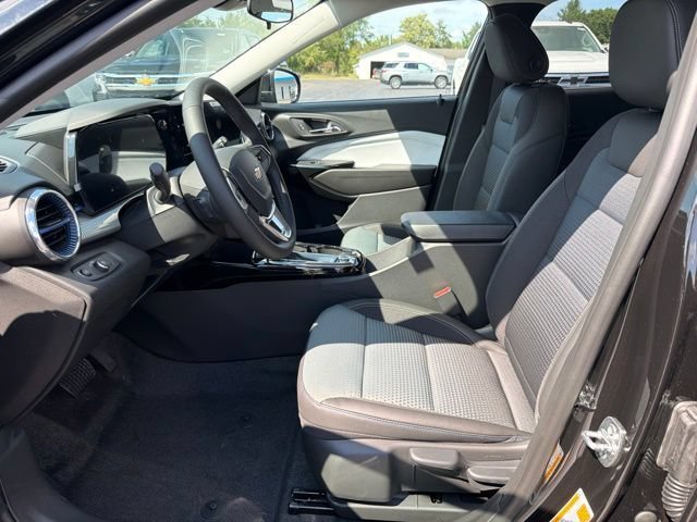 New 2026 Mosaic Black Metallic Chevrolet LT image 19