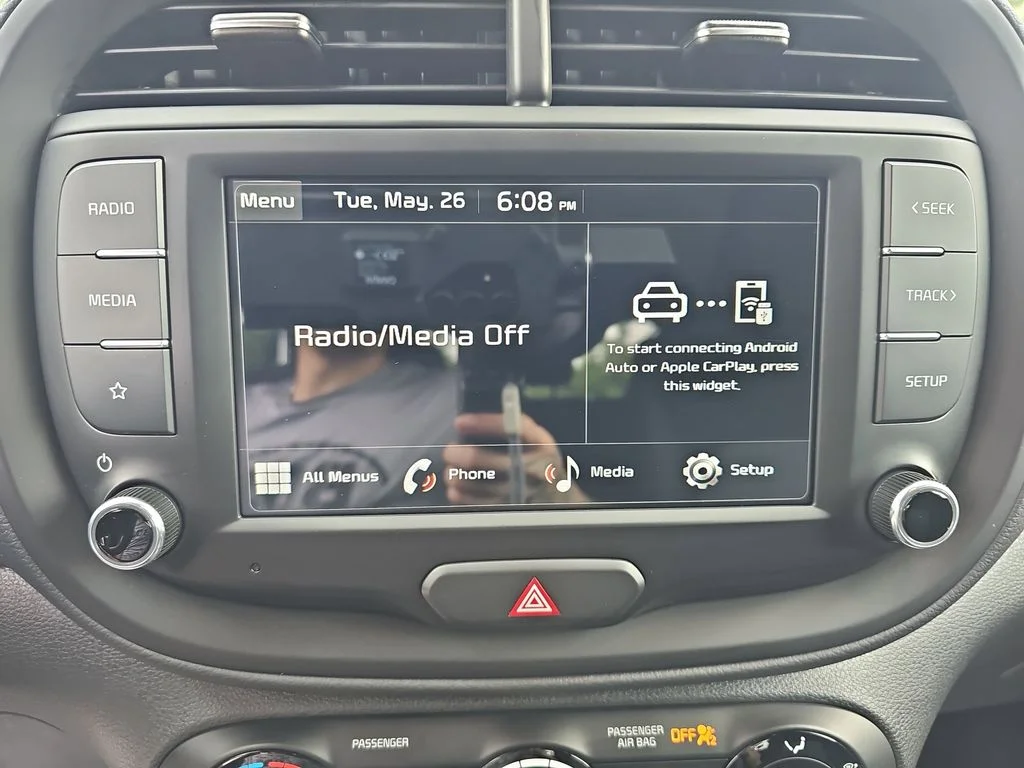 Used 2025 Black Kia LX image 19