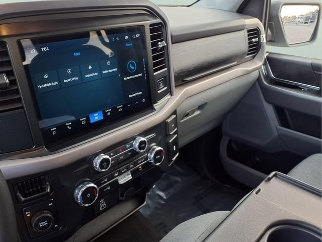 Used 2025  Ford Y image 10
