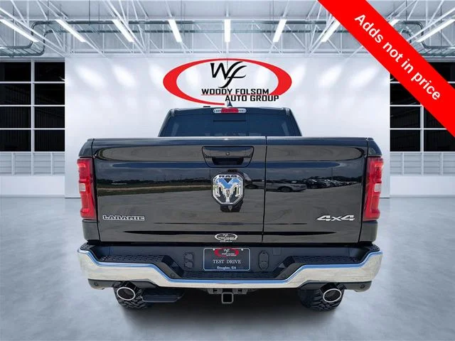 New 2026 Diamond Black Crystal Pearl-Coat Exterior Paint RAM Laramie image 4