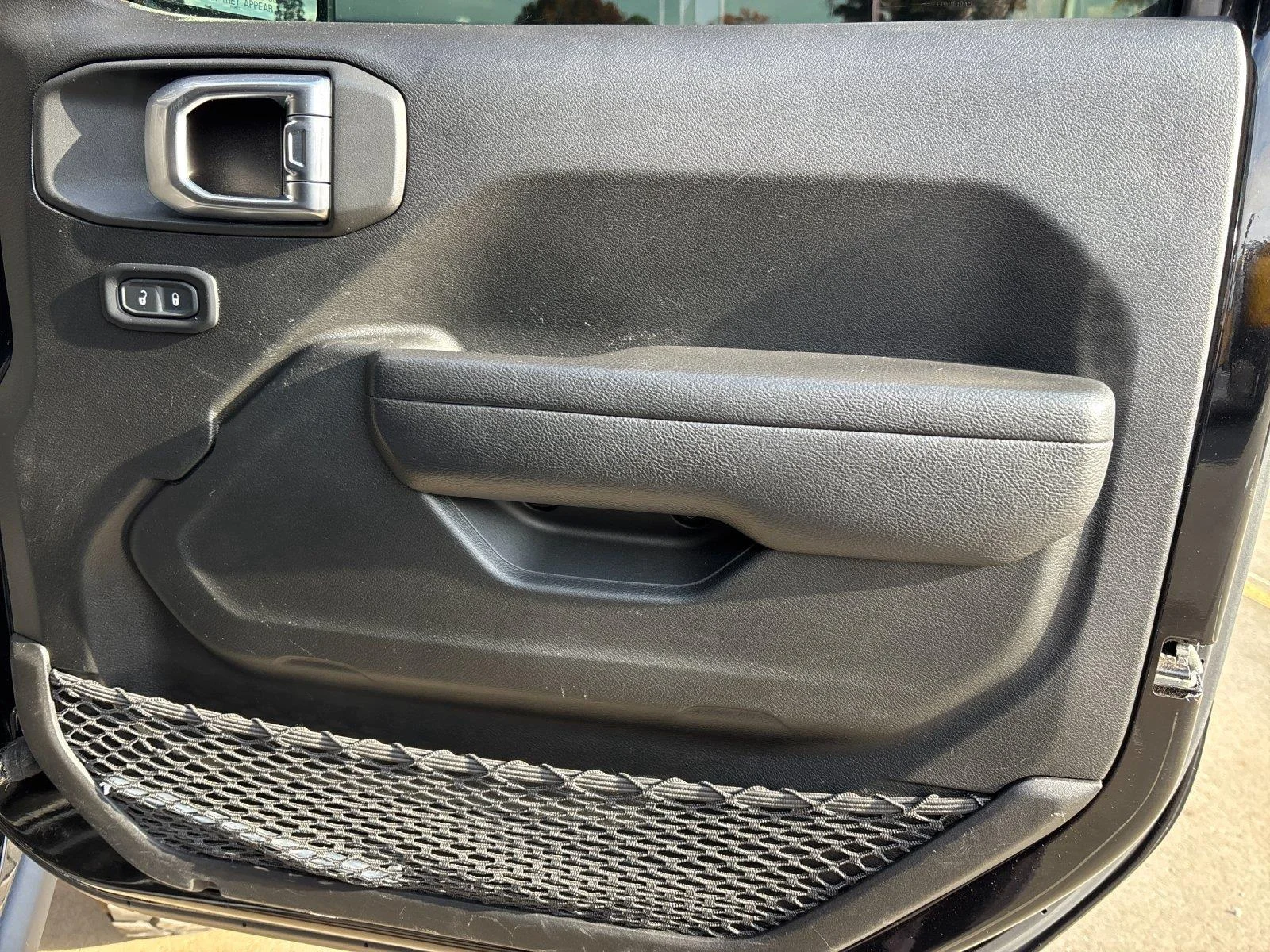 Used 2022 Black Clearcoat Jeep Unlimited Sport Altitude image 36
