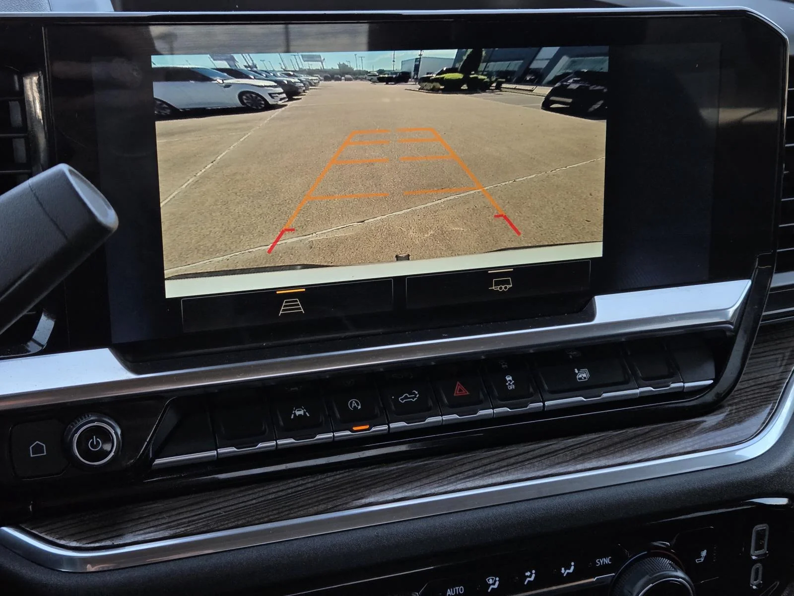 Used 2024 Summit White Chevrolet LT image 25