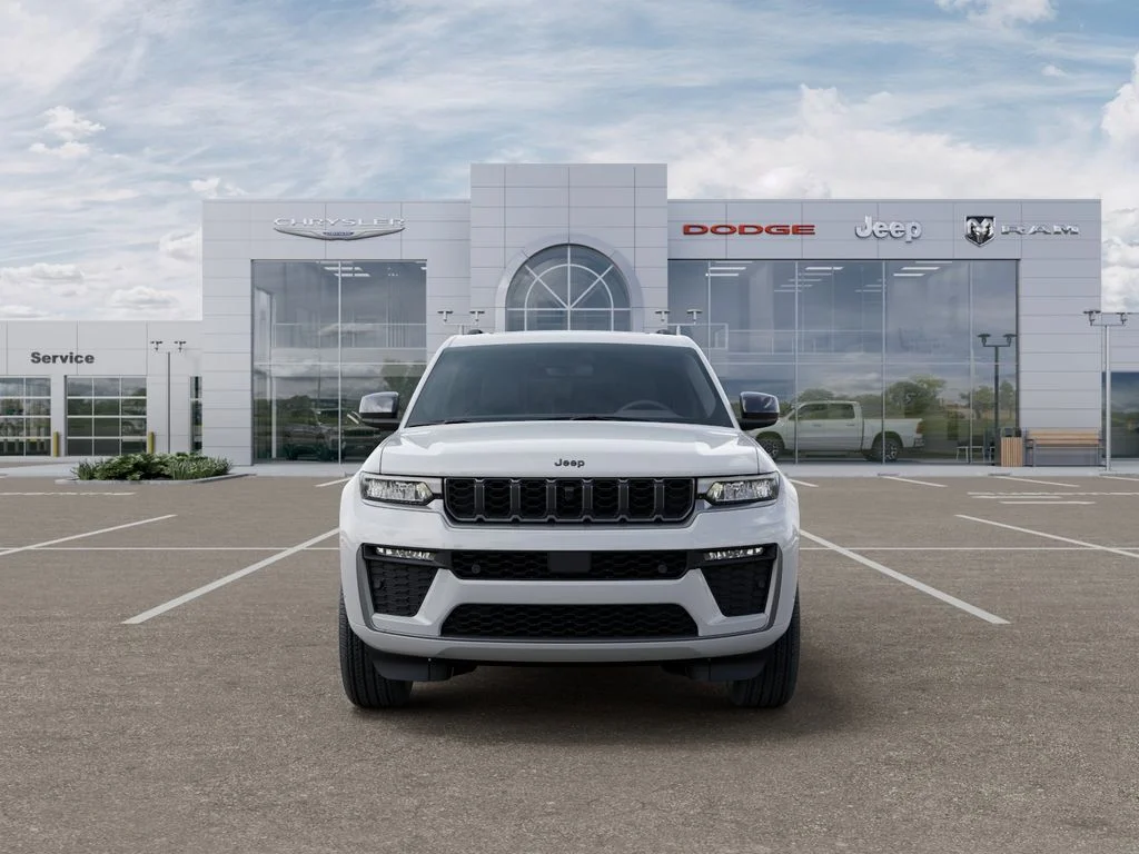 New 2026 Bright White Clear-Coat Exterior Paint Jeep Limited Reserve image 6