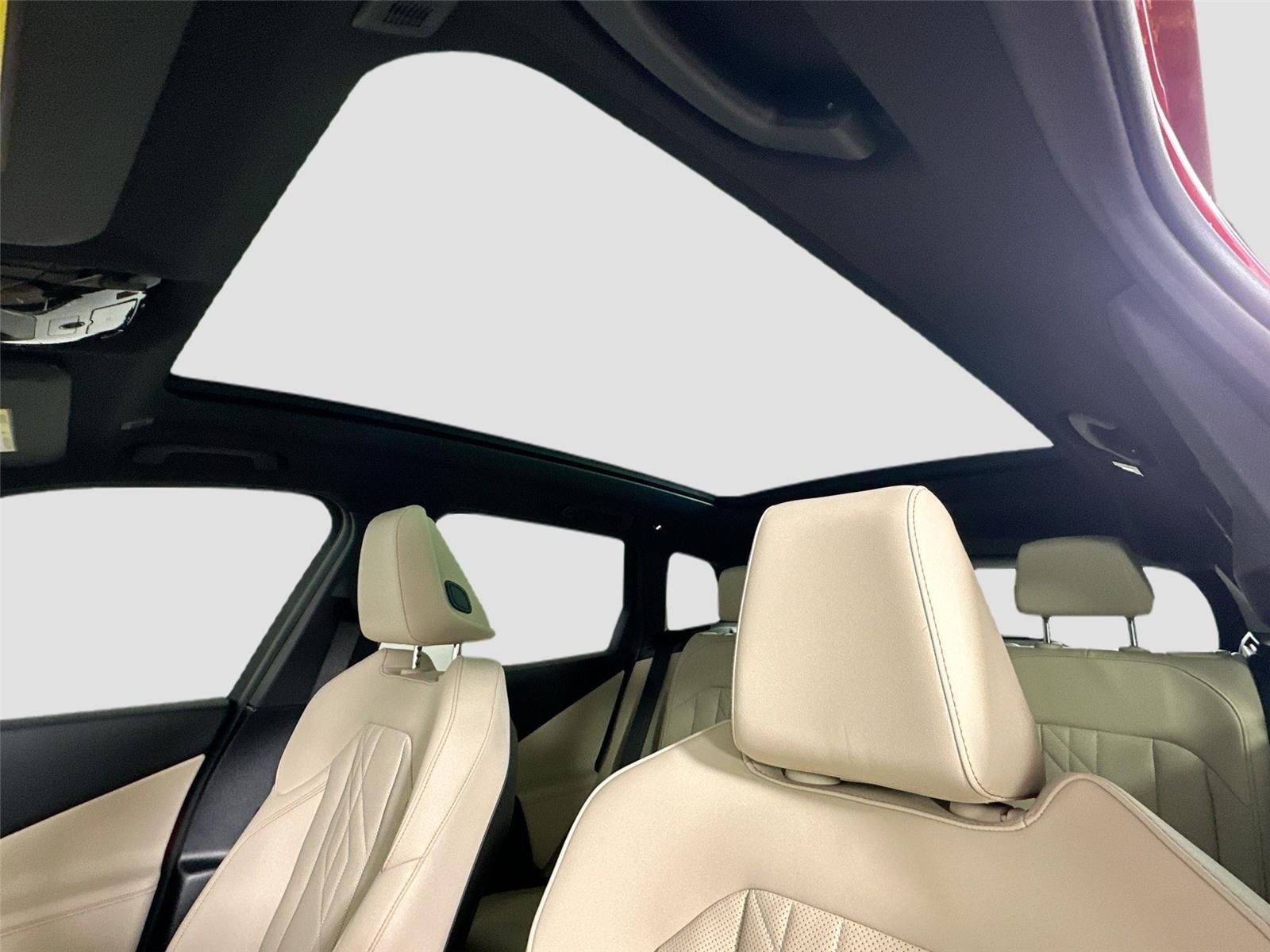 New 2026 Vegas Red Metallic BMW 30 xDrive image 23
