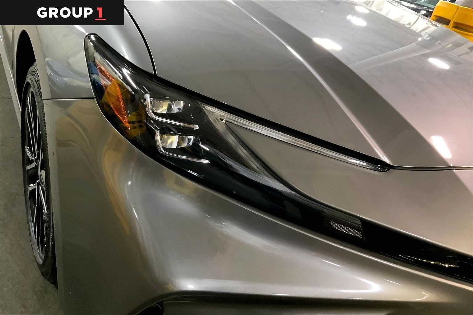 Used 2025 Heavy Metal Toyota XLE image 28