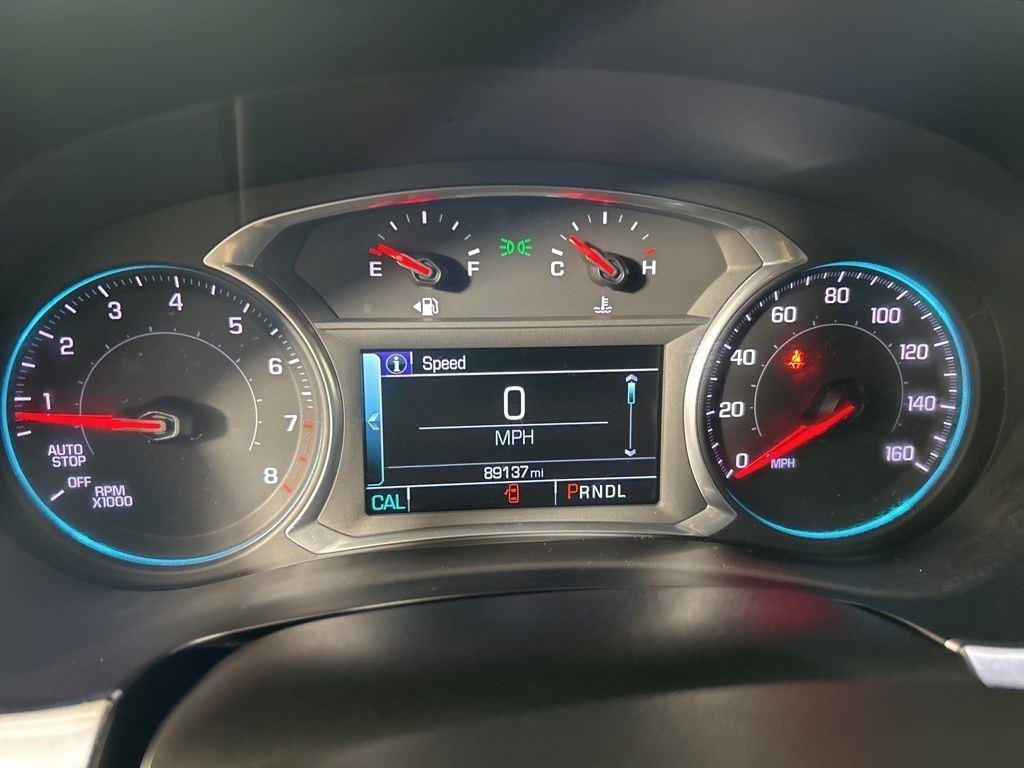 Used 2019 Silver Ice Metallic Chevrolet LT image 19