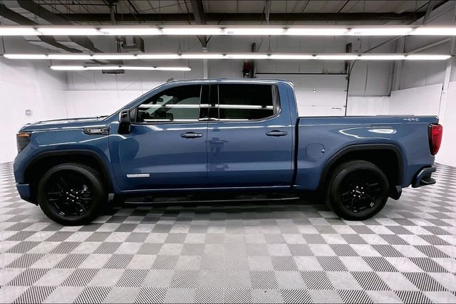 Used 2024 Downpour Metallic GMC Elevation image 14
