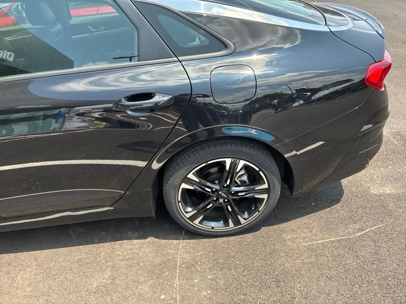 Used 2022 Black Kia GT-Line image 6